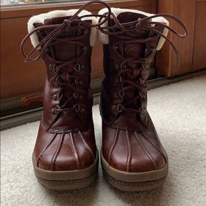 Sperry leather boots